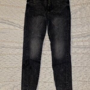 And now this Stylish Black Denim Jeans